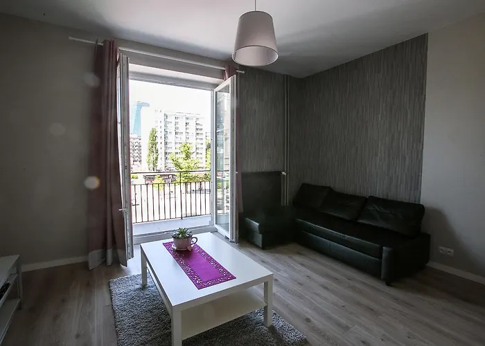 Candy Bezobslugowy 公寓 *